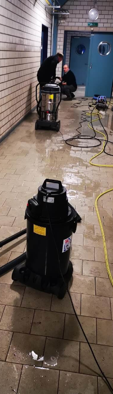 Grundreinigung von Büros und Gewerberäumen